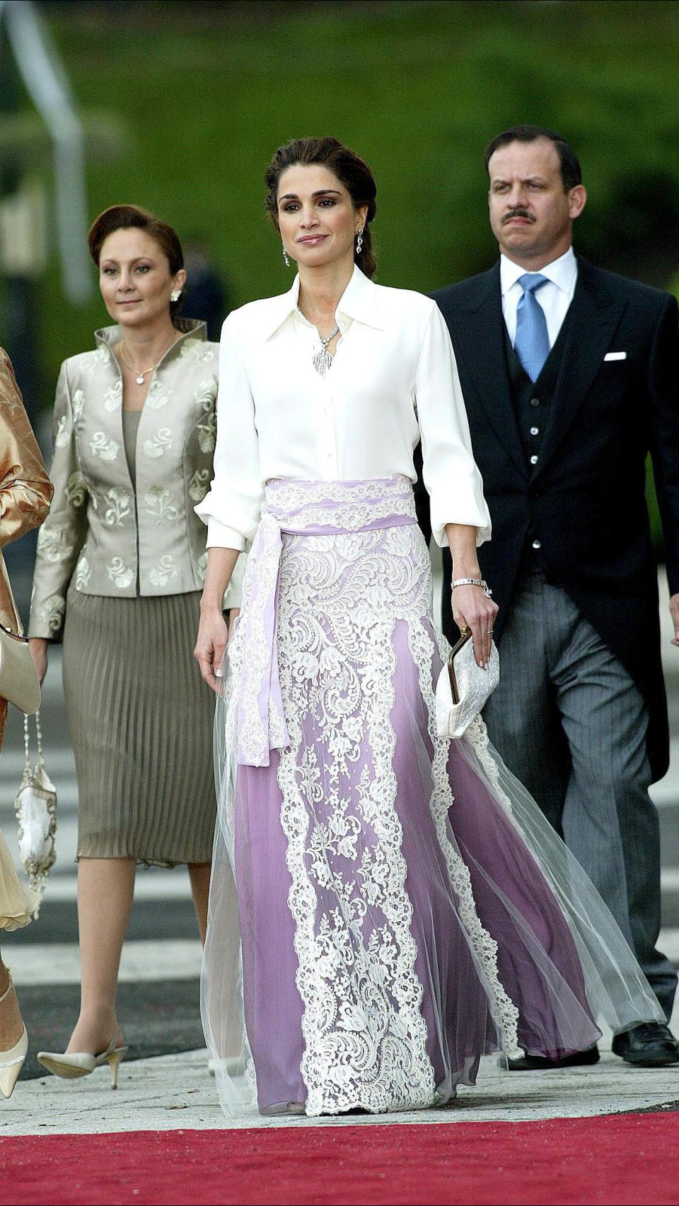 Rania de Jordania, vestida de Givenchy.