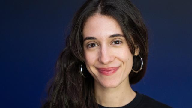 La poeta y actriz Alejandra Martínez de Miguel. Foto: Esteban Palazuelos