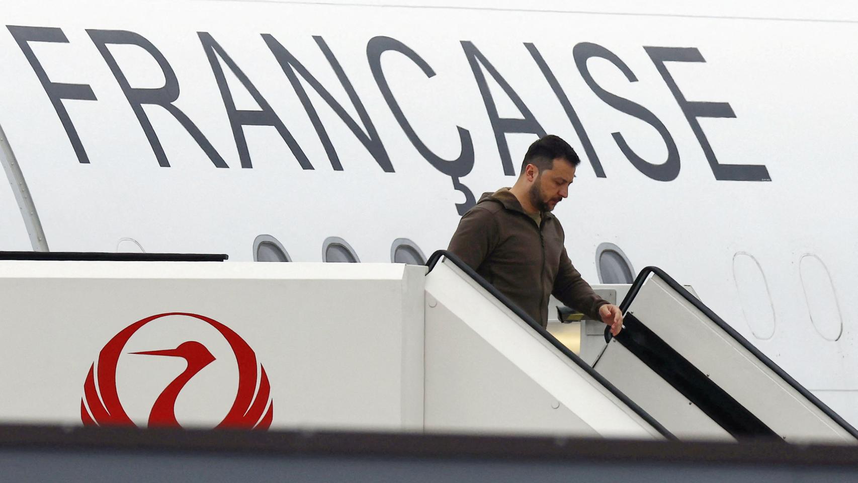 Zelenski, a su llegada a Japón