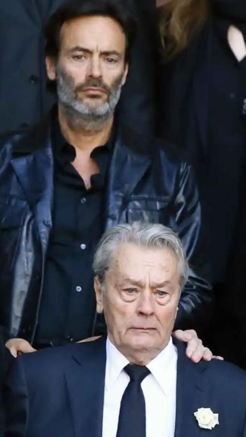 Alain Delon junto a su hijo en una fotografía fechada en 2017.