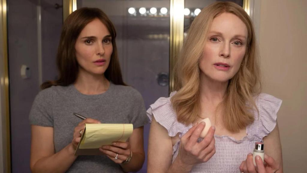 Natalie Portman y Julianne Moore en 'May December'