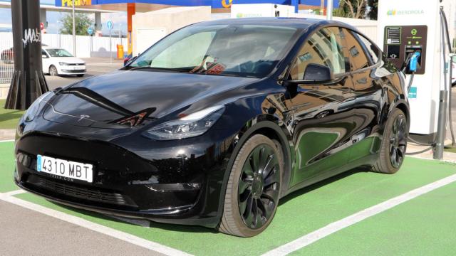 Tesla Model Y.
