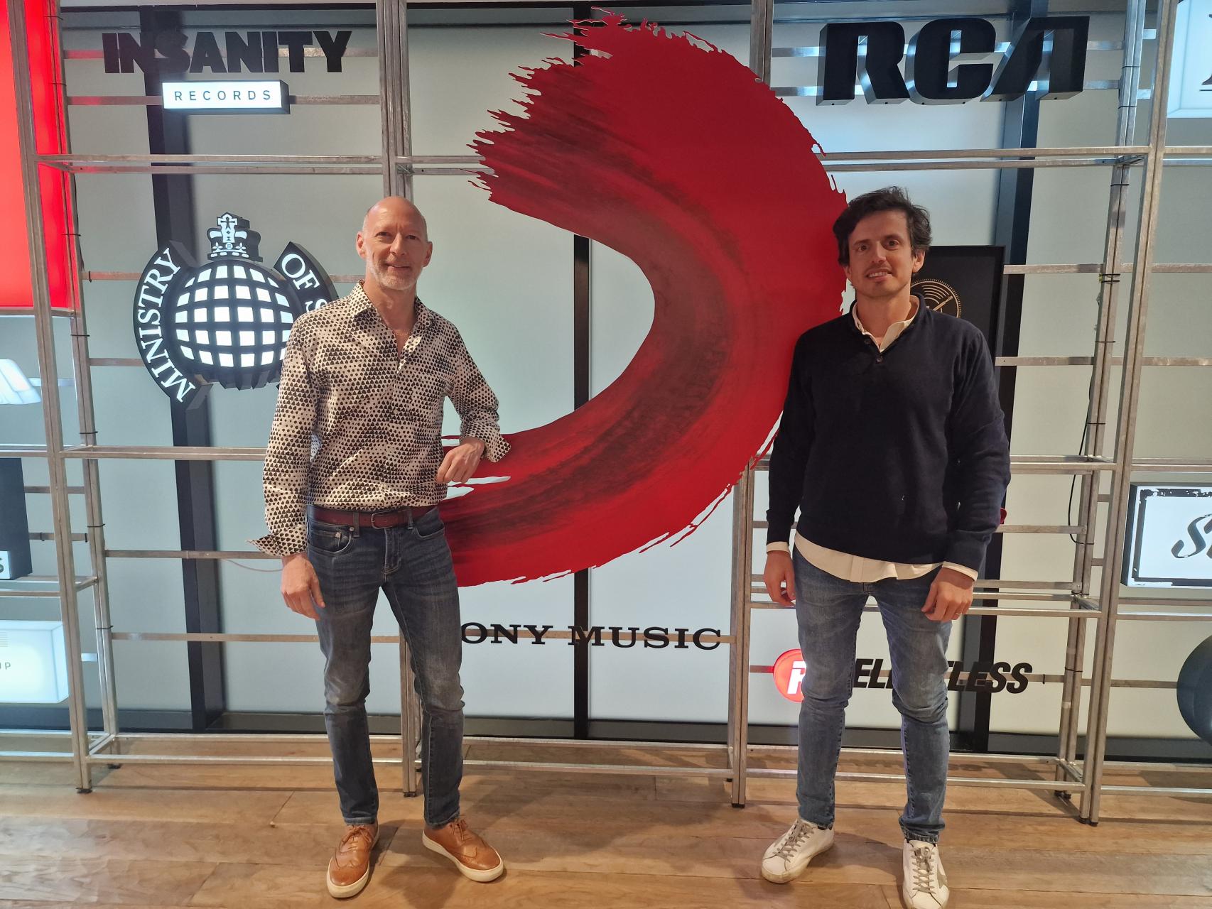 Mark Cavell, Presidente de Sony Music Masterworks y  Nicolas Renna, Director General de Proactiv  Entertainment