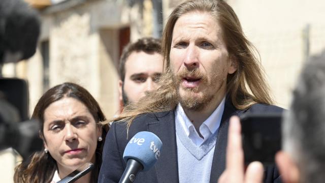 El secretario autonómico de Podemos, Pablo Fernández, durante un acto en Burgos