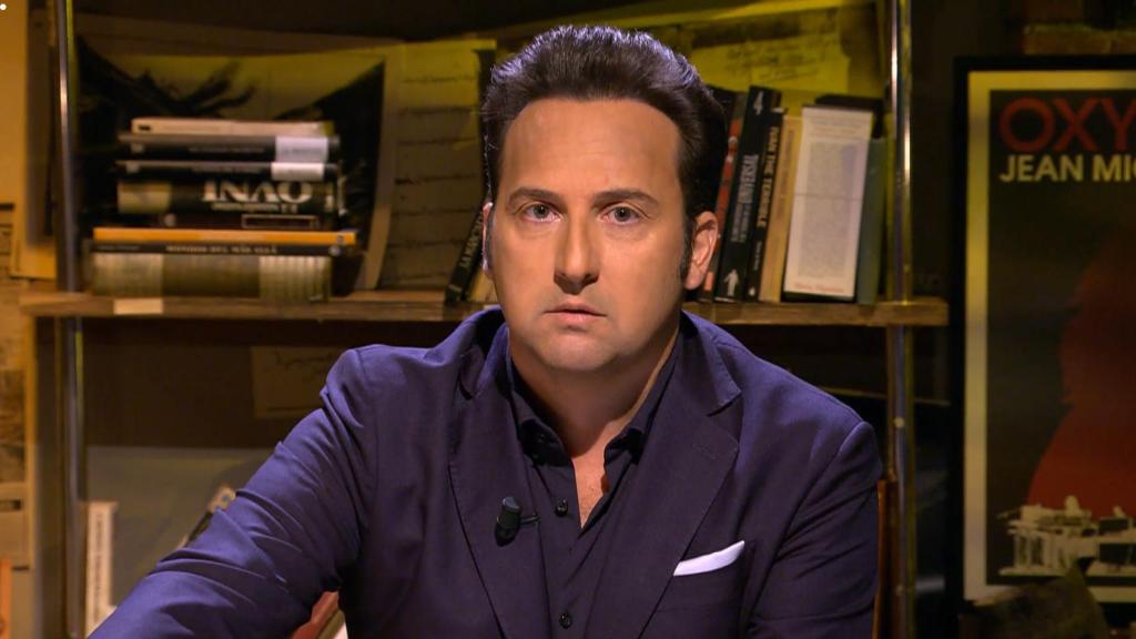 Iker Jiménez se defiende por tocar la teoría conspiranoica de los 'chemtrails': Me dicen que ya no hay estelas