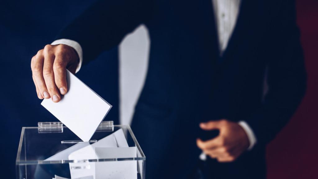 ¿Qué comunidades autónomas tienen elecciones el 28-M y por qué otras no?