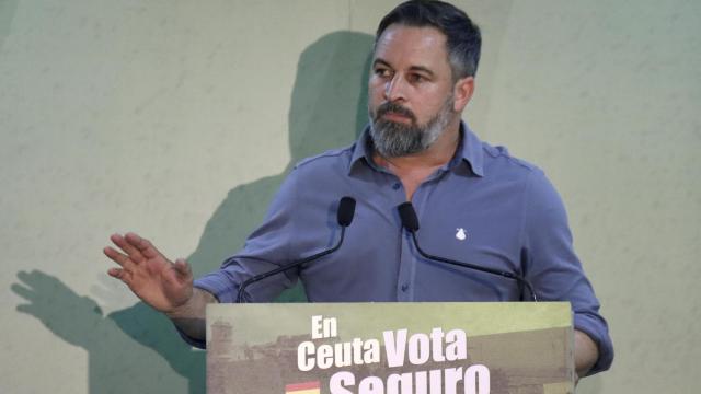 Santiago Abascal: Los ilegales, a su país y a los narcos, plomo o cárcel