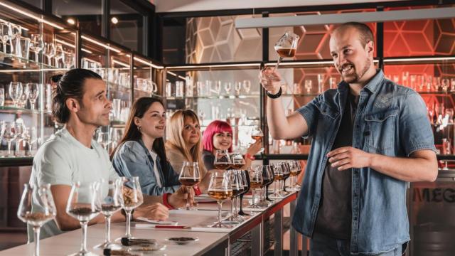 Cerveza y maridaje en el afterwork del museo MEGA en A Coruña el jueves 25 de mayo