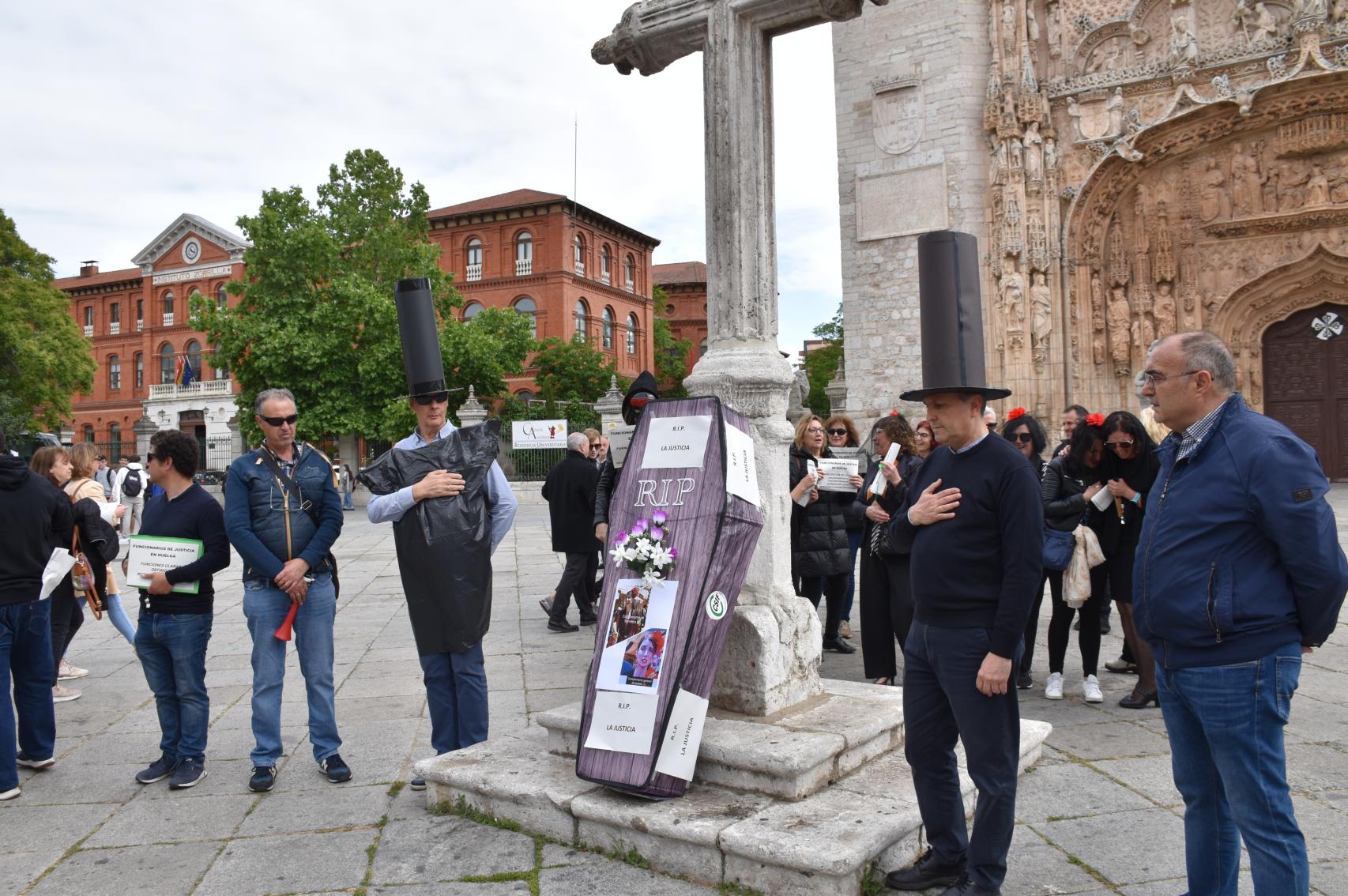 El entierro de la Justicia en Valladolid