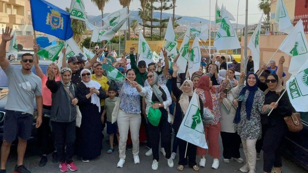 Miembros de Coalición Por Melilla (CPM) en una concentración pública este fin de semana.
