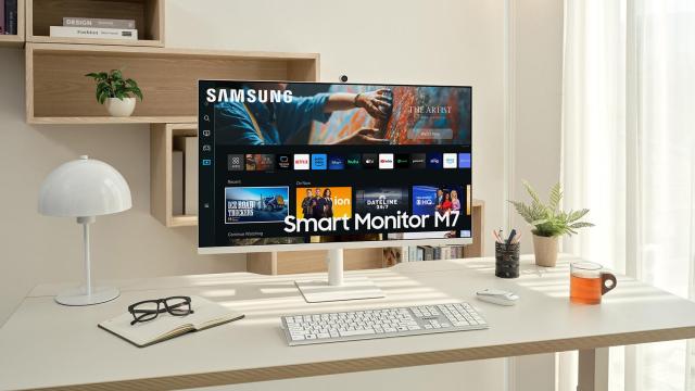 Samsung Smart Monitor.