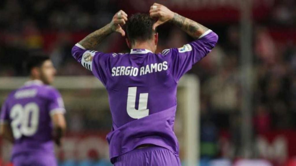 Sergio Ramos, en el Sánchez Pizjuán en 2017