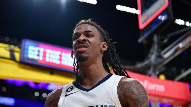 Ja Morant, durante un partido con Memphis Grizzlies en los playoffs de la NBA.