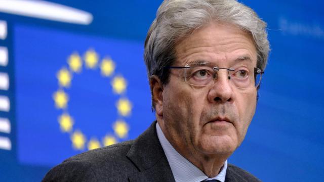 El comisario de Asuntos Económicos, Paolo Gentiloni, en una rueda de prensa