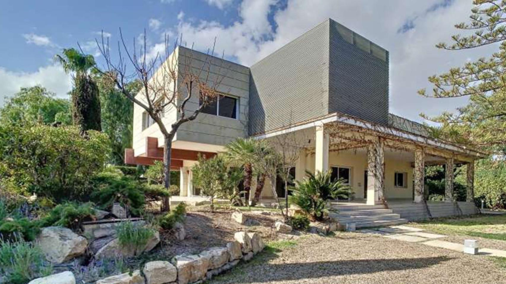 Chalet diseñado por Juan Antonio García Solera en San Juan de Alicante.