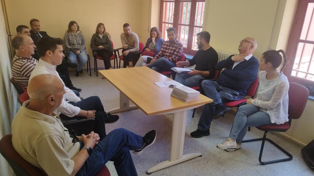 El candidato del PSOE a la Alcaldía de Zamora, David Gago, se reúne con UGT