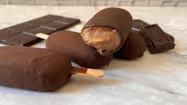 Helados de chocolate veganos: sin leche, sin huevo y muy cremosos