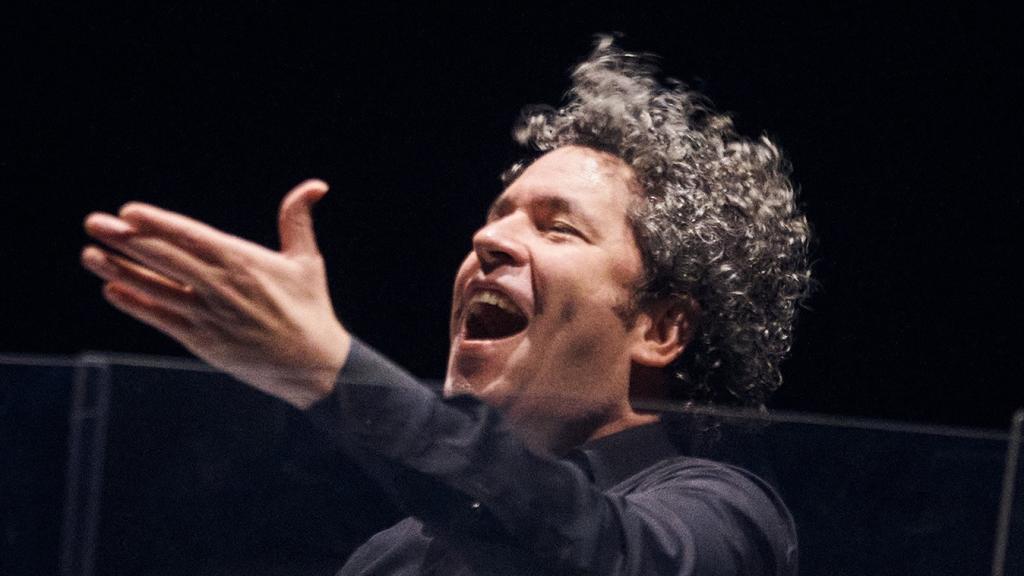 El director de orquesta Gustavo Dudamel durante un concierto. Foto: Paco Amante/Europa Press