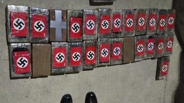 Fotografía del alijo, aportada por las autoridades antidroga del puerto de Paita.