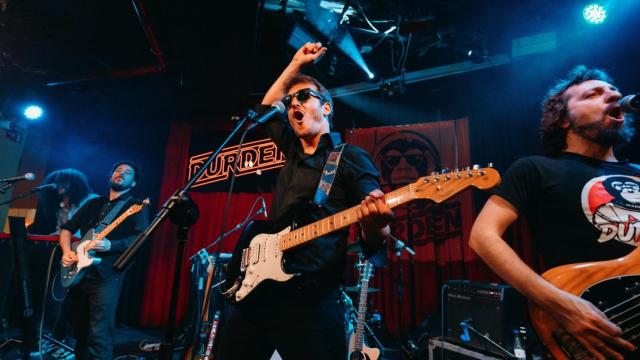 Diego Losada con su grupo Durden.