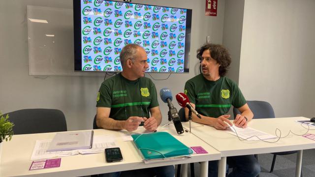 Esau Escolar (Uscal) y Marcelino Arribas (CSIF) durante la rueda de prensa