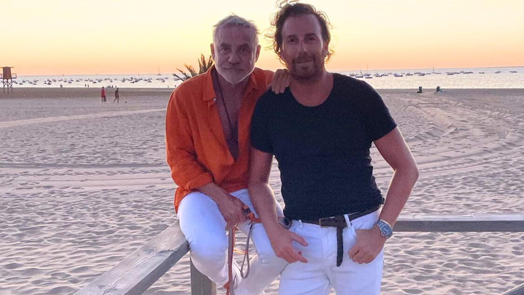 La pareja, en una foto de redes sociales.