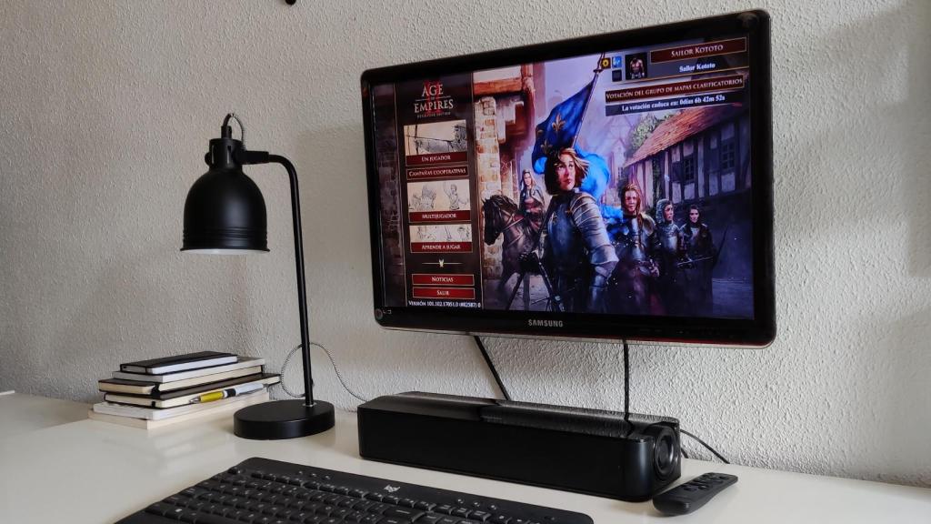 La Creative Stage SE es perfecta para disfrutar de películas y juegos en el ordenador