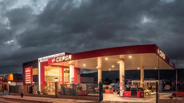 Estación de Servicio Sutullena, en la ciudad de Lorca, donde un hombre ha muerto apuñalado.