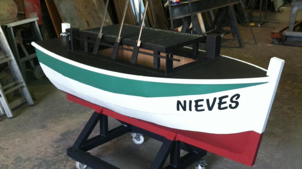 Una de las barcas que también crean.