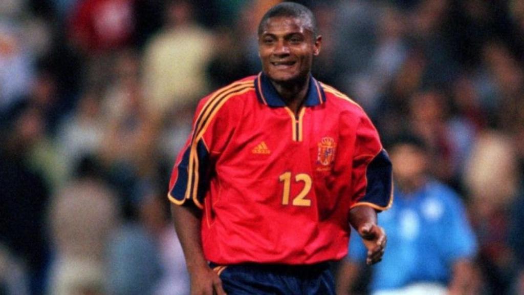 Catanha, delantero hispanobrasileño retirado, durante uno de sus tres partidos con la Selección Española.