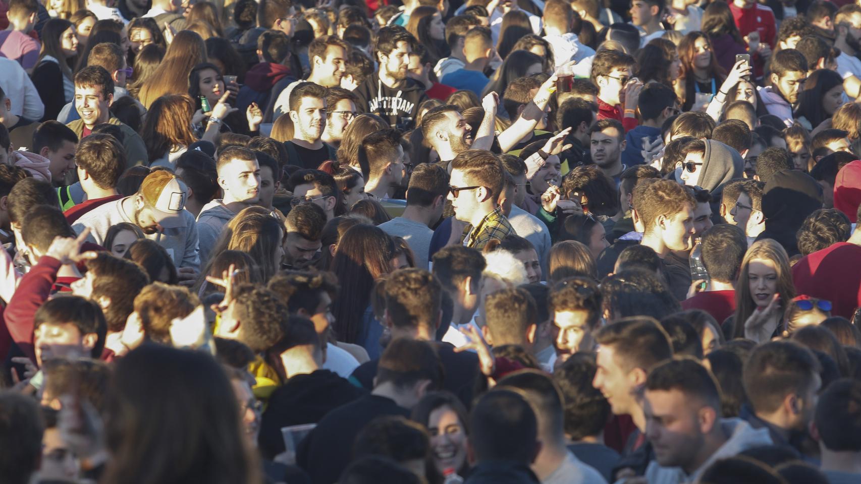Una espicha en el campus universitario de León