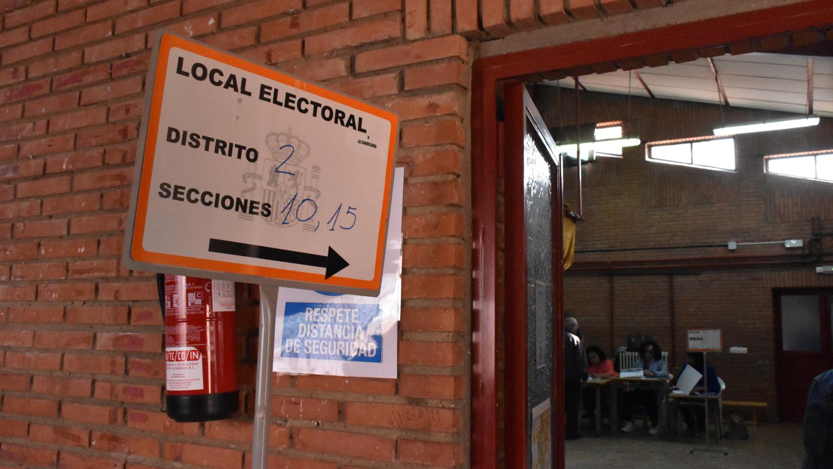 Votaciones en colegio electorales de Zamora