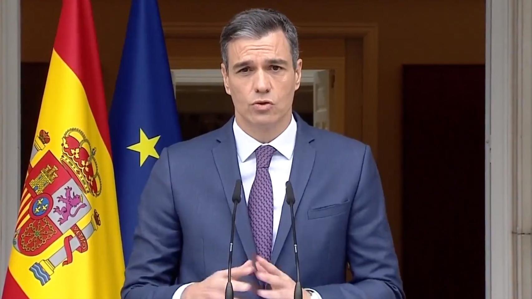 El presidente del Gobierno, Pedro Sánchez, en su comparecencia este lunes en La Moncloa.