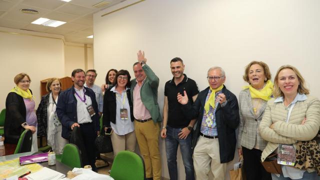 El candidato de ¡Vamos Palencia! Domiciano Curiel celebra la victoria de este nuevo partido en su sede