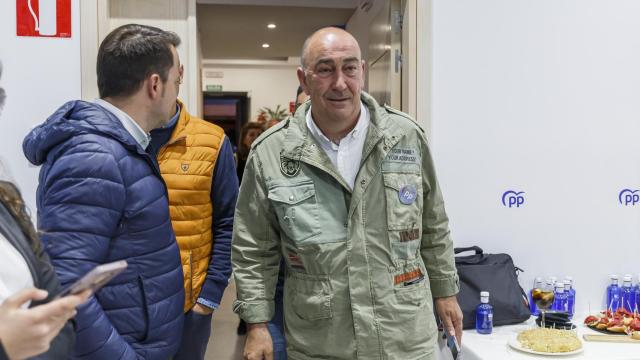 El presidente de la diputación, Miguel Ángel de Vicente, ayer durante la jornada electoral