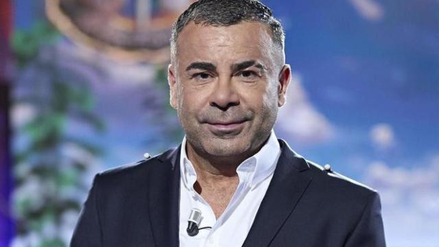 Jorge Javier Vázquez en una imagen tomada en el plató de 'Supervivientes', espacio que presenta.
