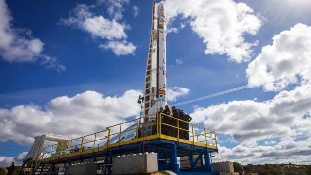 Miura 1 en la plataforma de lanzamiento.