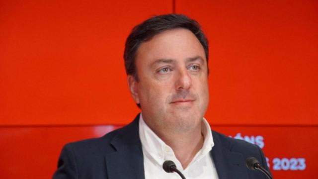 El presidente de la Deputación da Coruña, Valentín González Formoso, en rueda de prensa