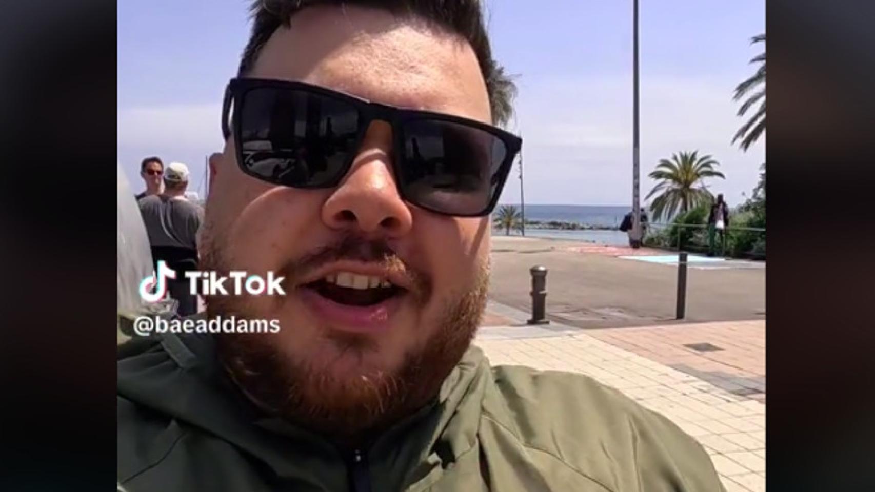 Captura del vídeo que se ha hecho viral en TikTok.
