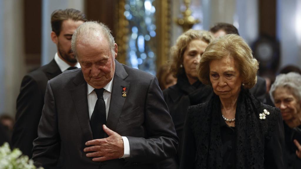 La última imagen de los Reyes eméritos juntos, en el funeral de Constantino de Grecia.