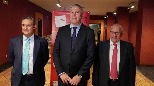 José Vicente de los Mozos preside la conferencia de clausura del curso 2022-2023 de la Fundación Schola y el Foro de Empresarios de Castilla y León