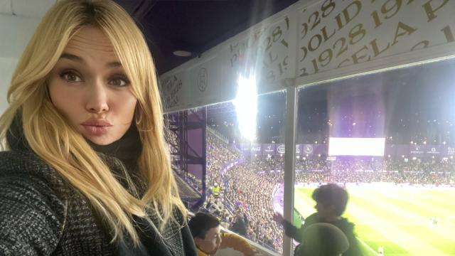 Patricia Conde en el estadio José Zorrilla viendo un partido del Real Valladolid
