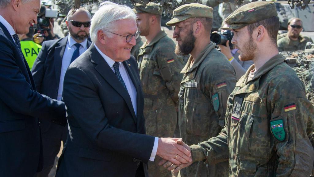 El presidente federal, Frank-Walter Steinmeier, visita este jueves la agrupación táctica eFP en Lituania.