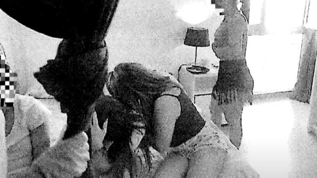 Algunas de las chicas que fueron liberadas por la Policía Nacional de los dos prostíbulos de la organización criminal.