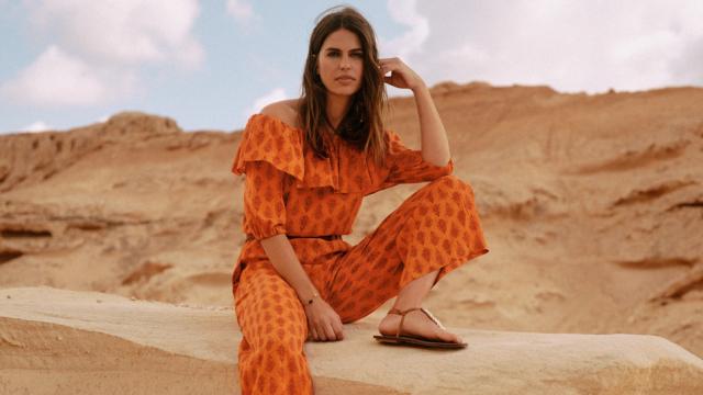 Mono estampado en tono naranja (59,99 €).