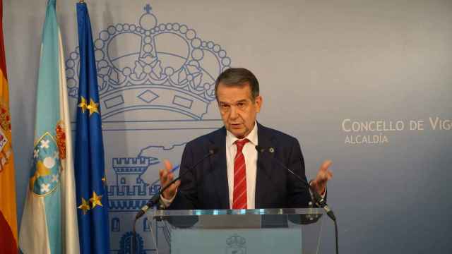 Abel Caballero durante una rueda de prensa en el Concello de Vigo.