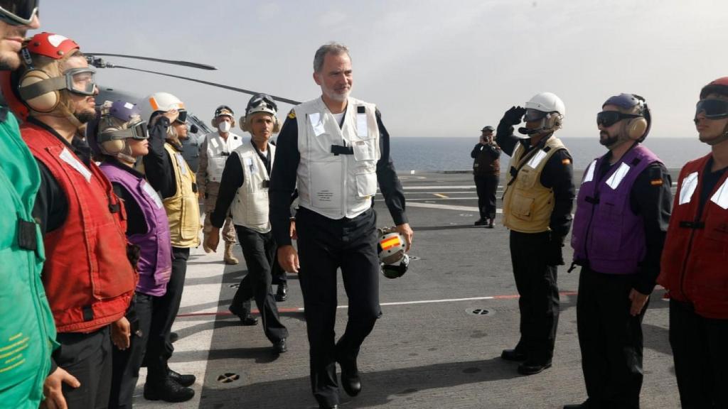 Llegada de SS.MM. el rey Felipe VI a los ejercicios del año pasado en la bahía de Cádiz.
