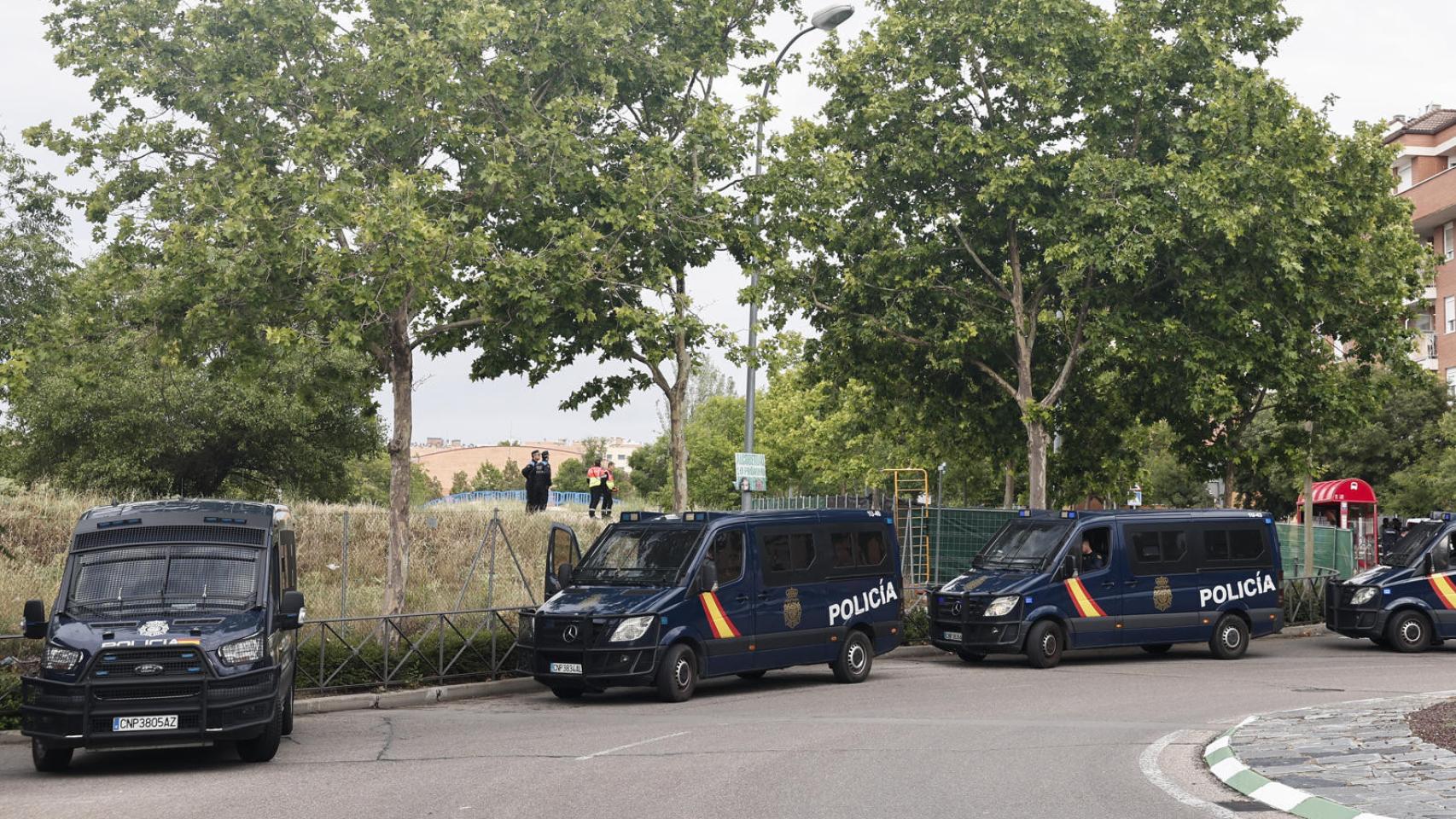 Furgones de Policía nacional