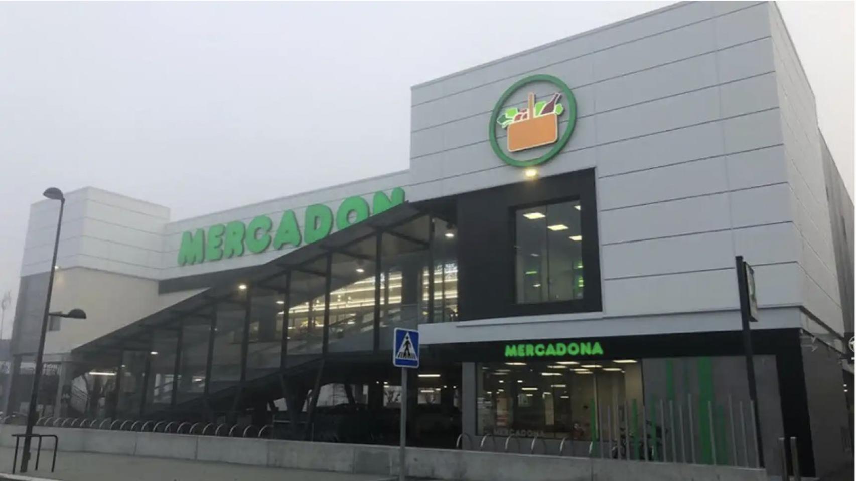 Fachada Mercadona.