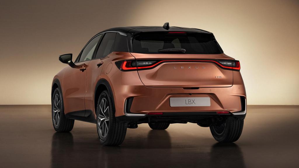 Lexus LBX